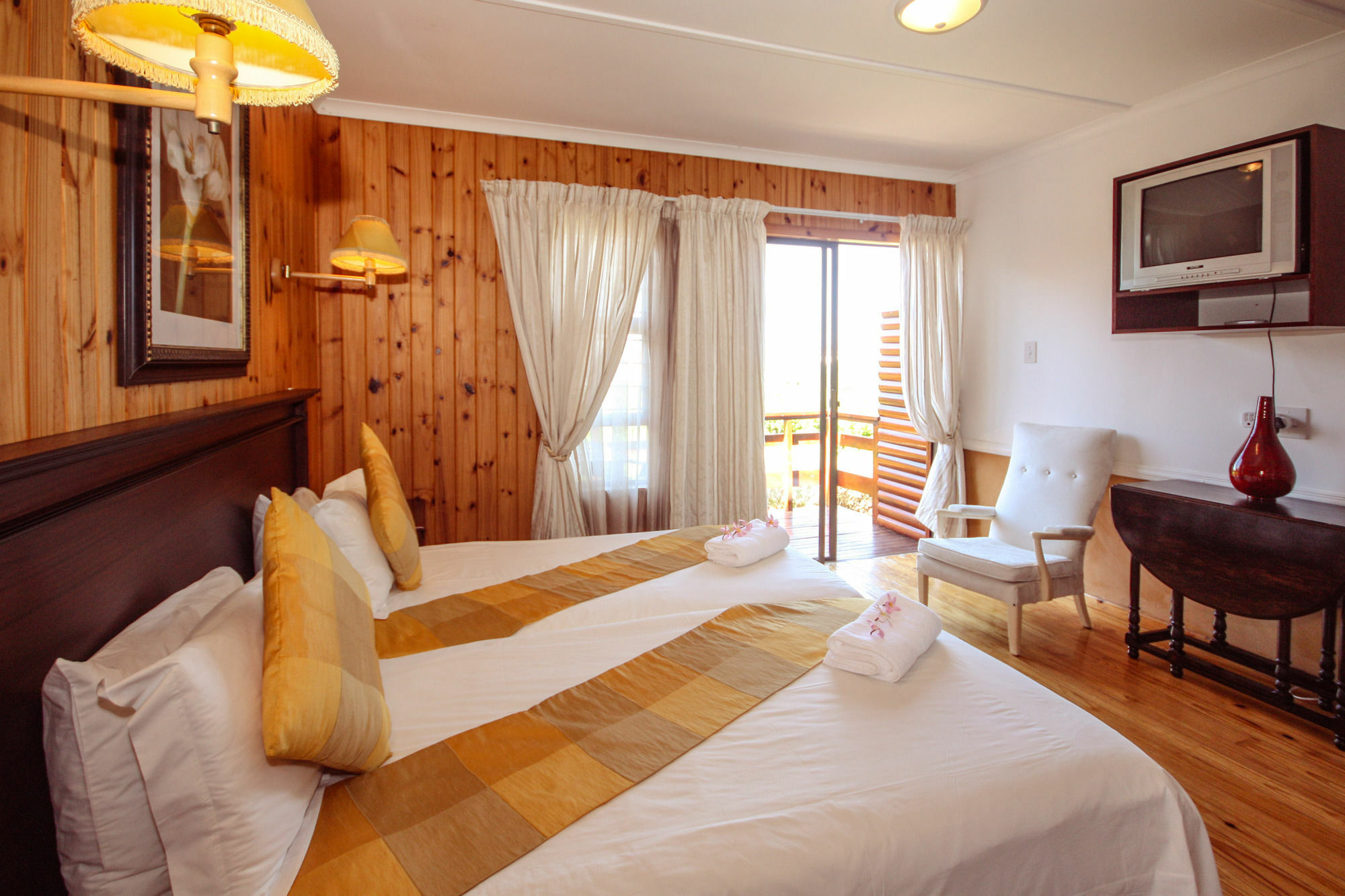Aston Woods Bed And Breakfast Jeffreys Bay Exterior photo